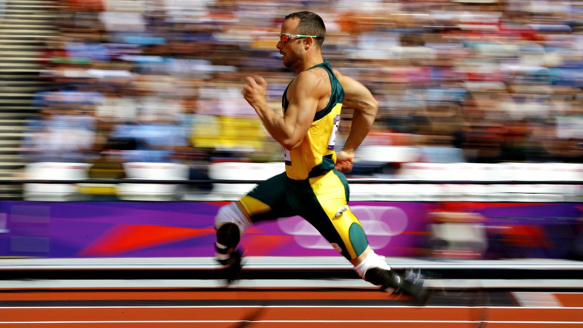 金斯敦的雨夜，当拉什福德将北非沙漠风化为加勒比海盐