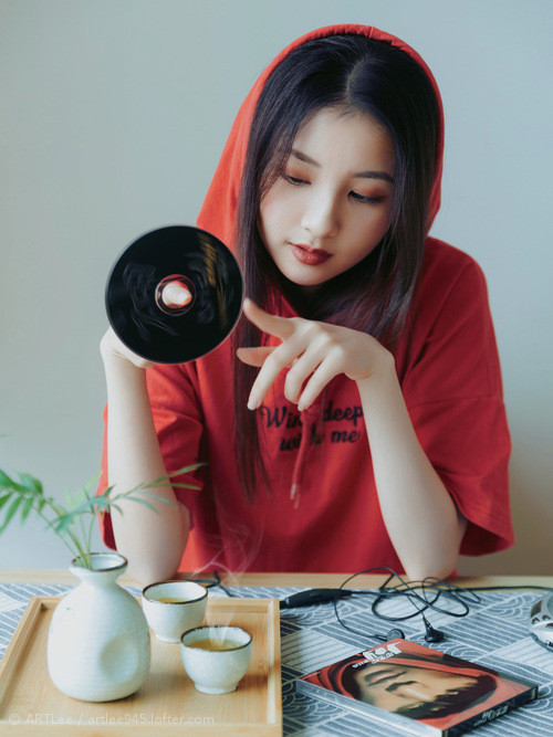 格纳布里末节独造3球，乌克兰慈善赛6-4逆转伊朗